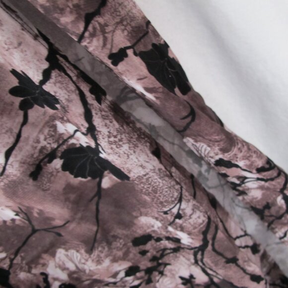 NWT - PrettyLittleThing Brown Floral Side Slit Skirt - Picture 10 of 14